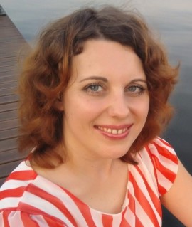 Elena Dragomir - Consultant Clienți